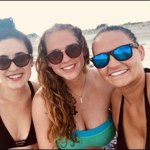 Meet your Posher, Jackie